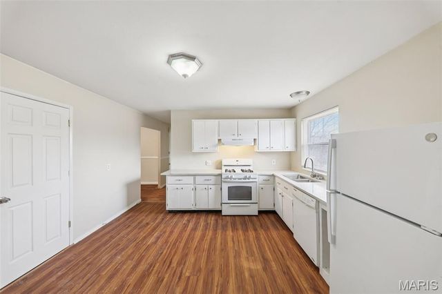 4451 Rhine Drive, Florissant, MO 63033