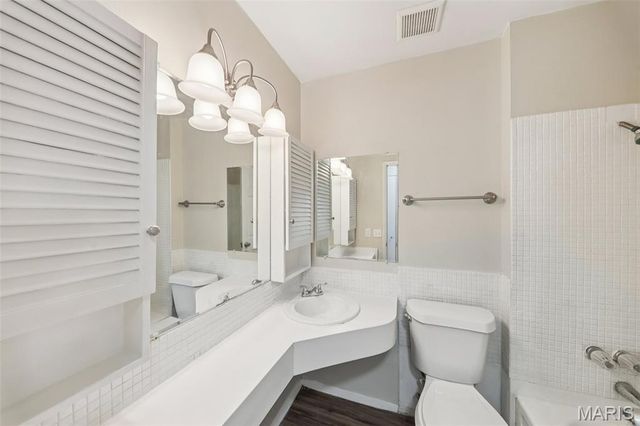 4451 Rhine Drive, Florissant, MO 63033