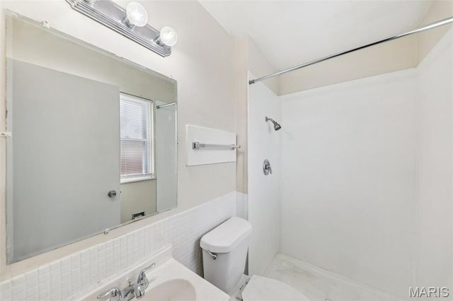 4451 Rhine Drive, Florissant, MO 63033