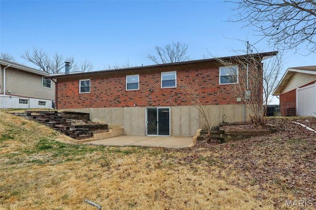 4451 Rhine Drive, Florissant, MO 63033