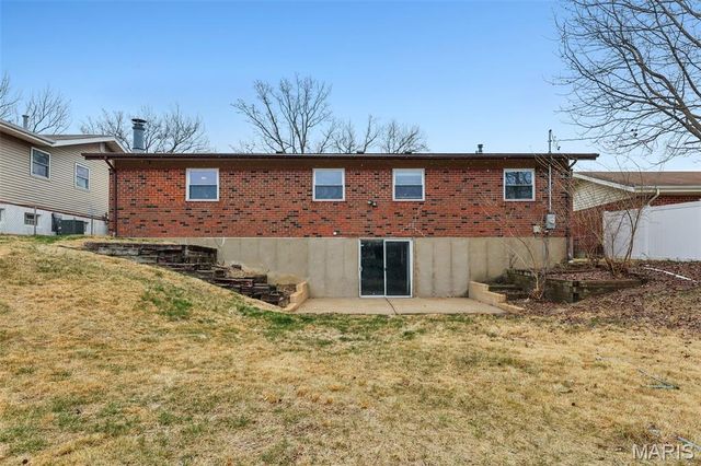 4451 Rhine Drive, Florissant, MO 63033