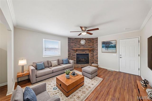 4451 Rhine Drive, Florissant, MO 63033