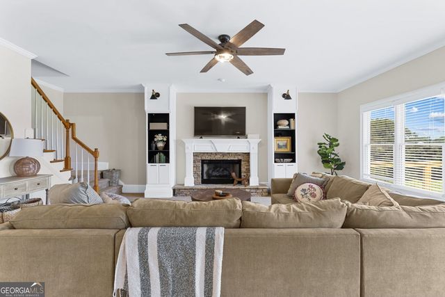 110 Whitaker Way, Hoschton, GA 30548