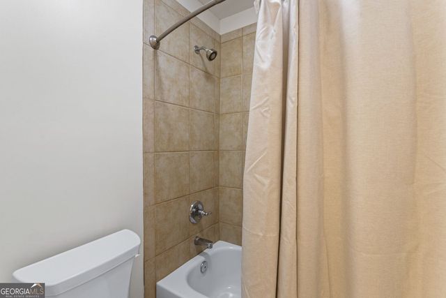 110 Whitaker Way, Hoschton, GA 30548