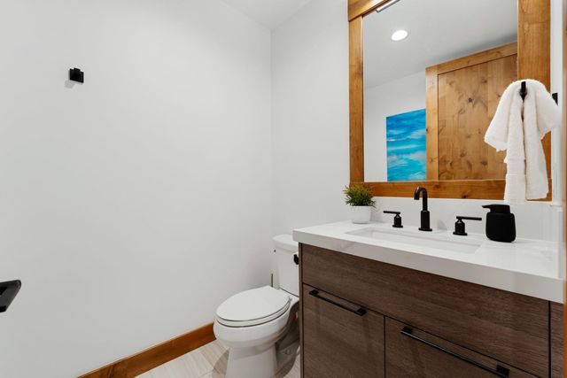 11791 Ghirard Road, Truckee, CA 96161