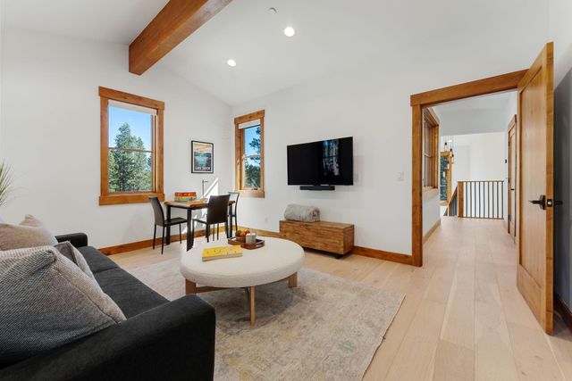 11791 Ghirard Road, Truckee, CA 96161