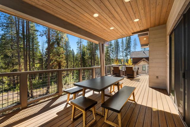 11791 Ghirard Road, Truckee, CA 96161