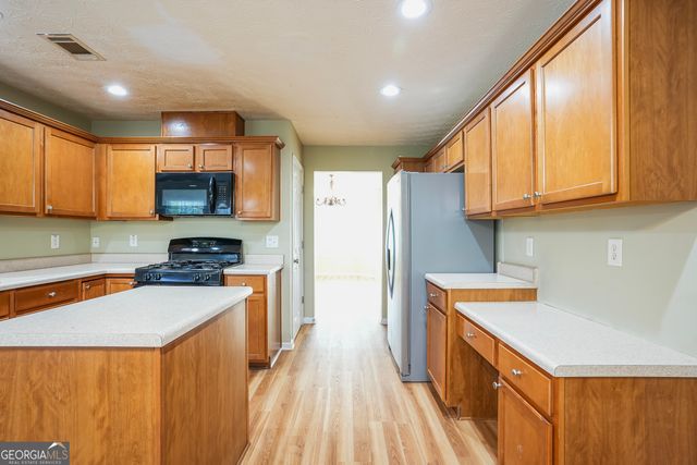 4033 Roxberry Hill Lane, Buford, GA 30518