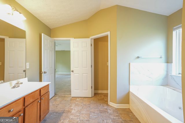 4033 Roxberry Hill Lane, Buford, GA 30518