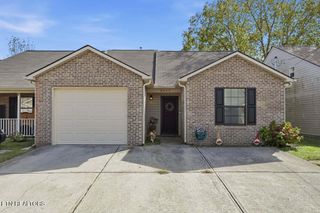 8643 Denmark St, Knoxville, TN 37931