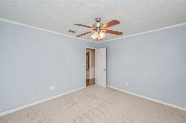 5770 Wildwood Road, Crestview, FL 32536