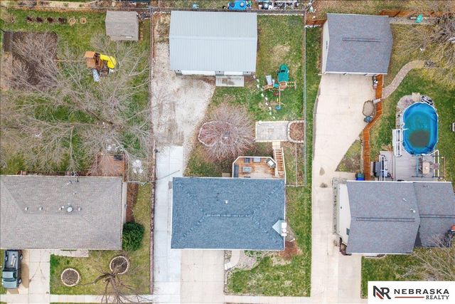 725 N 10th Avenue, Blair, NE 68008