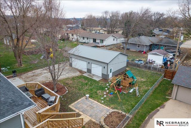 725 N 10th Avenue, Blair, NE 68008