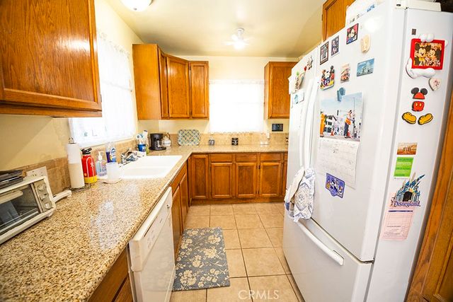 71 W Dameron, Long Beach, CA 90805