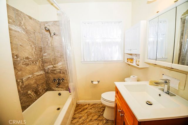 71 W Dameron, Long Beach, CA 90805