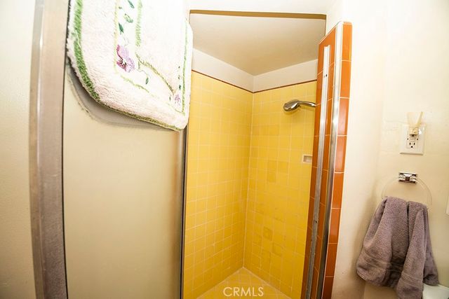 71 W Dameron, Long Beach, CA 90805