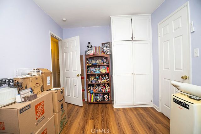 71 W Dameron, Long Beach, CA 90805