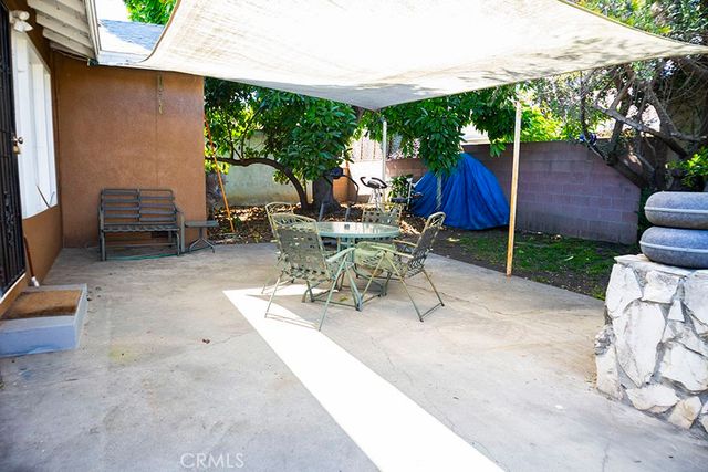 71 W Dameron, Long Beach, CA 90805