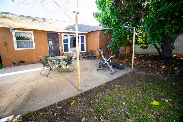 71 W Dameron, Long Beach, CA 90805