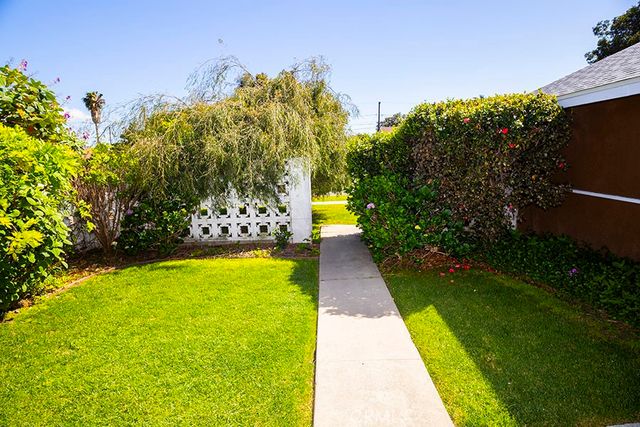 71 W Dameron, Long Beach, CA 90805