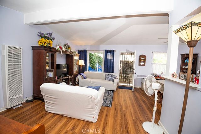 71 W Dameron, Long Beach, CA 90805