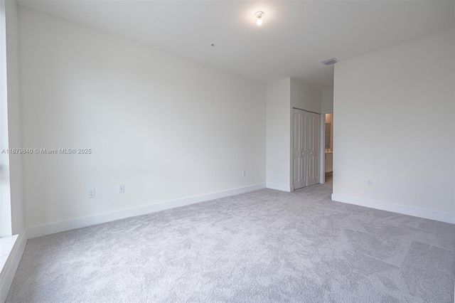 8001 NW 41st St F-208, Doral, FL 33166