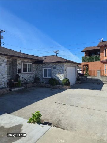 42 W Mountain View Street, Long Beach, CA 90805