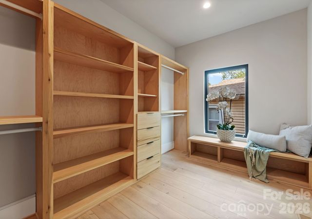 1821 Umstead Street, Charlotte, NC 28205