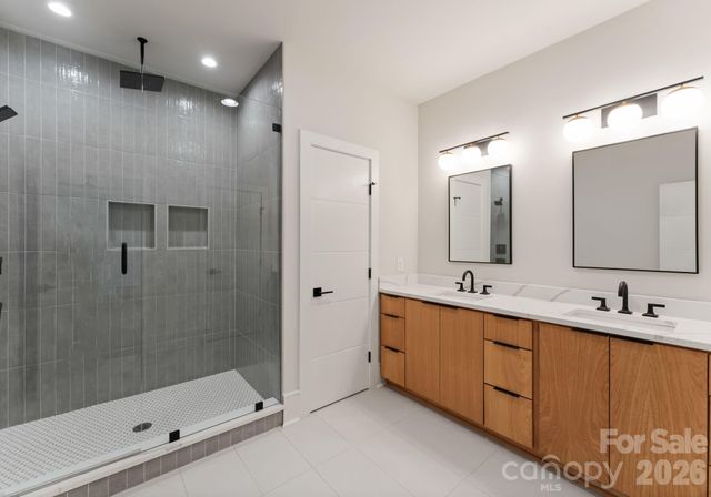 1821 Umstead Street, Charlotte, NC 28205