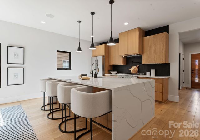 1821 Umstead Street, Charlotte, NC 28205