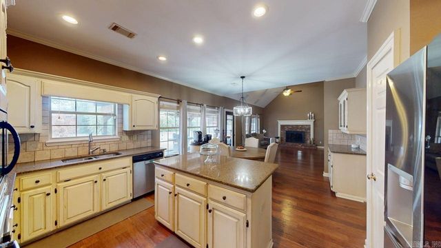 3020 Ashley Drive, Conway, AR 72034