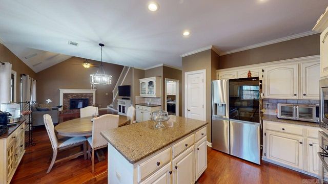 3020 Ashley Drive, Conway, AR 72034