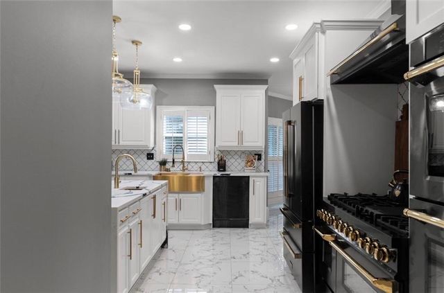 4576 Ridgegate Drive, Peachtree Corners, GA 30097