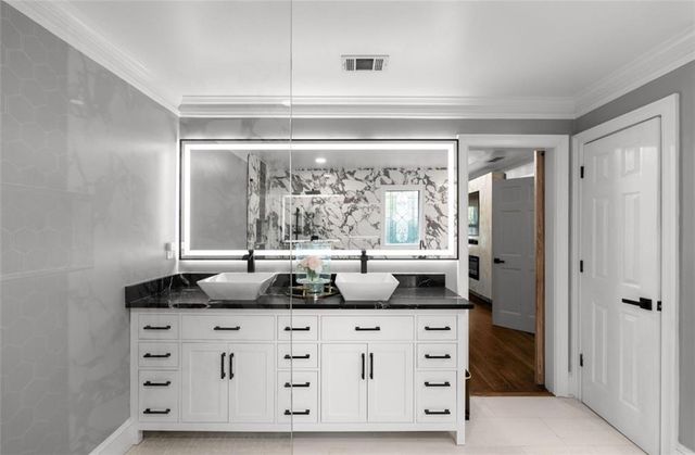 4576 Ridgegate Drive, Peachtree Corners, GA 30097
