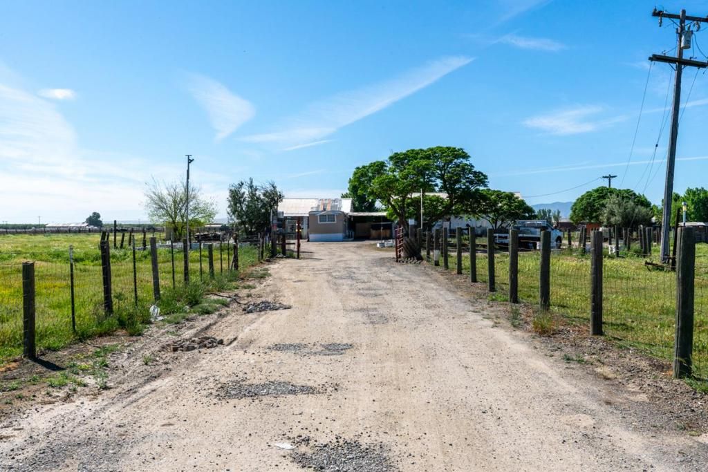 Image 3 of property listing at 23429 Highway 152, Los Banos, CA 93635