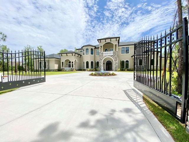 292 Prince Creek Pkwy., Murrells Inlet, SC 29576