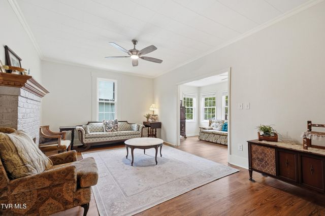 224 Northwest 10th Street, Norton, VA 24273