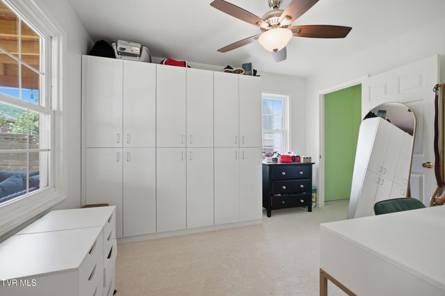 224 Northwest 10th Street, Norton, VA 24273