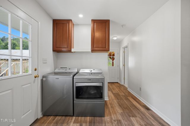 224 Northwest 10th Street, Norton, VA 24273