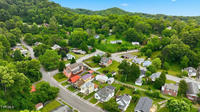 224 Northwest 10th Street, Norton, VA 24273