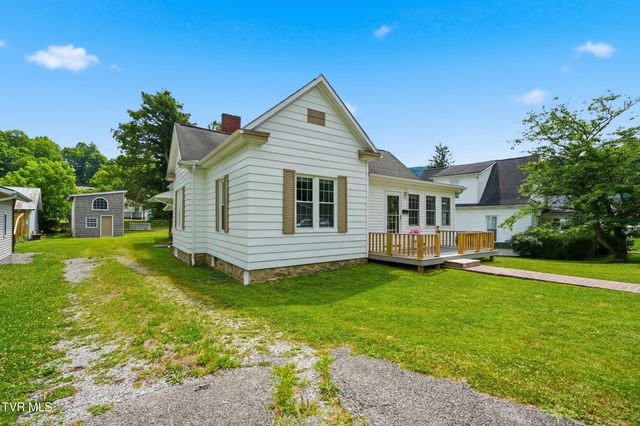 224 Northwest 10th Street, Norton, VA 24273