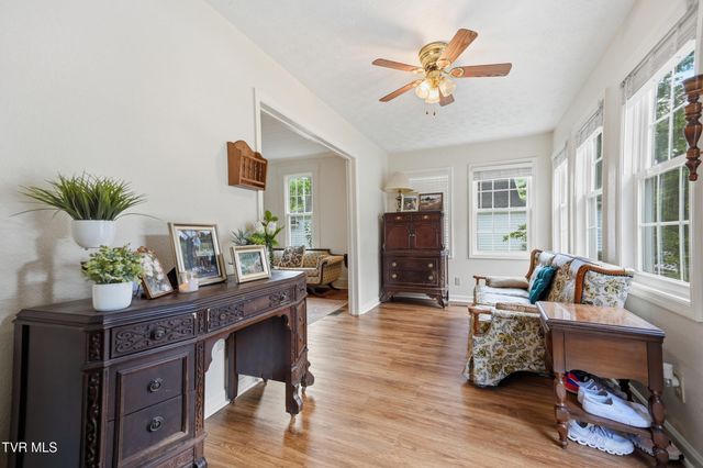224 Northwest 10th Street, Norton, VA 24273