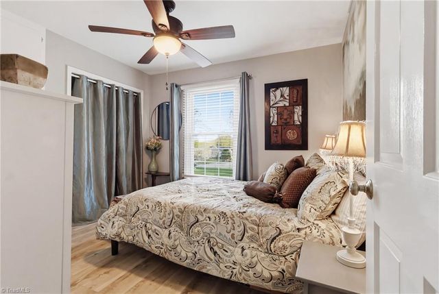 2005 Hunterwoods Drive, High Point, NC 27265