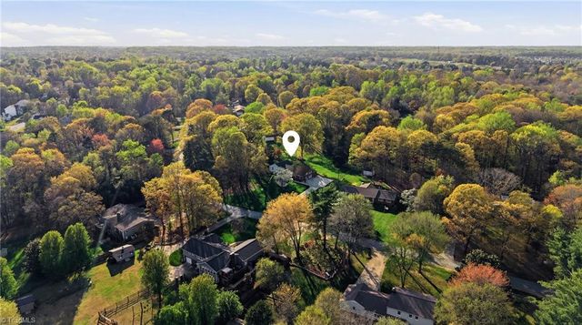 2005 Hunterwoods Drive, High Point, NC 27265