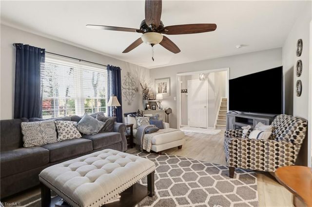 2005 Hunterwoods Drive, High Point, NC 27265