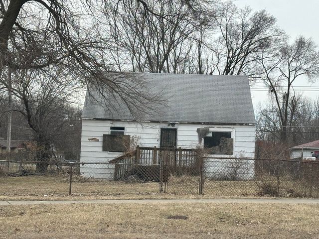 3744 W 137th Street, Robbins, IL 60472