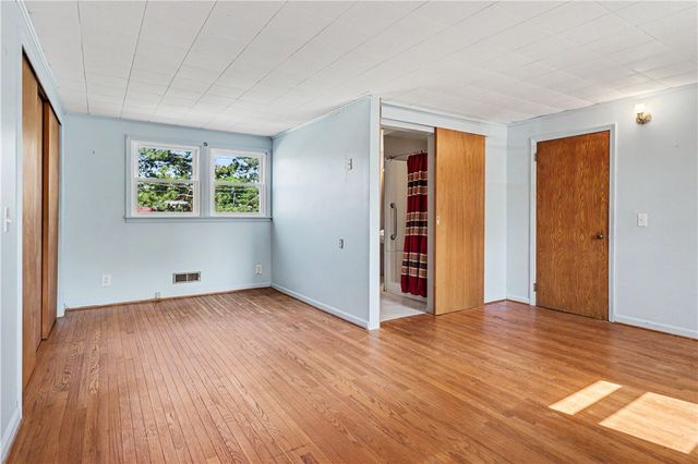 33 Beresford Road, Rochester, NY 14610