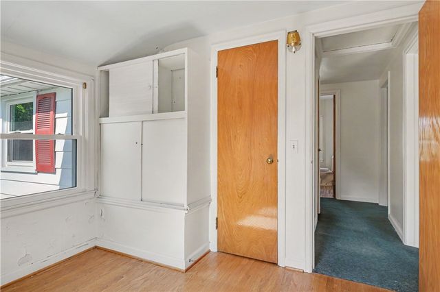 33 Beresford Road, Rochester, NY 14610
