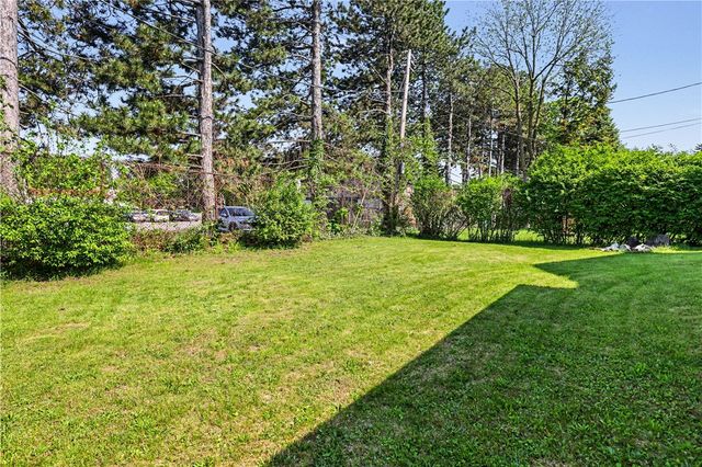 33 Beresford Road, Rochester, NY 14610