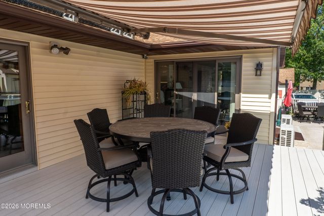 126 Shenandoah Boulevard, Toms River, NJ 08753